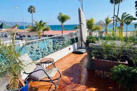 Apartamento En Primera Linea De Playa Nerja Exterior foto